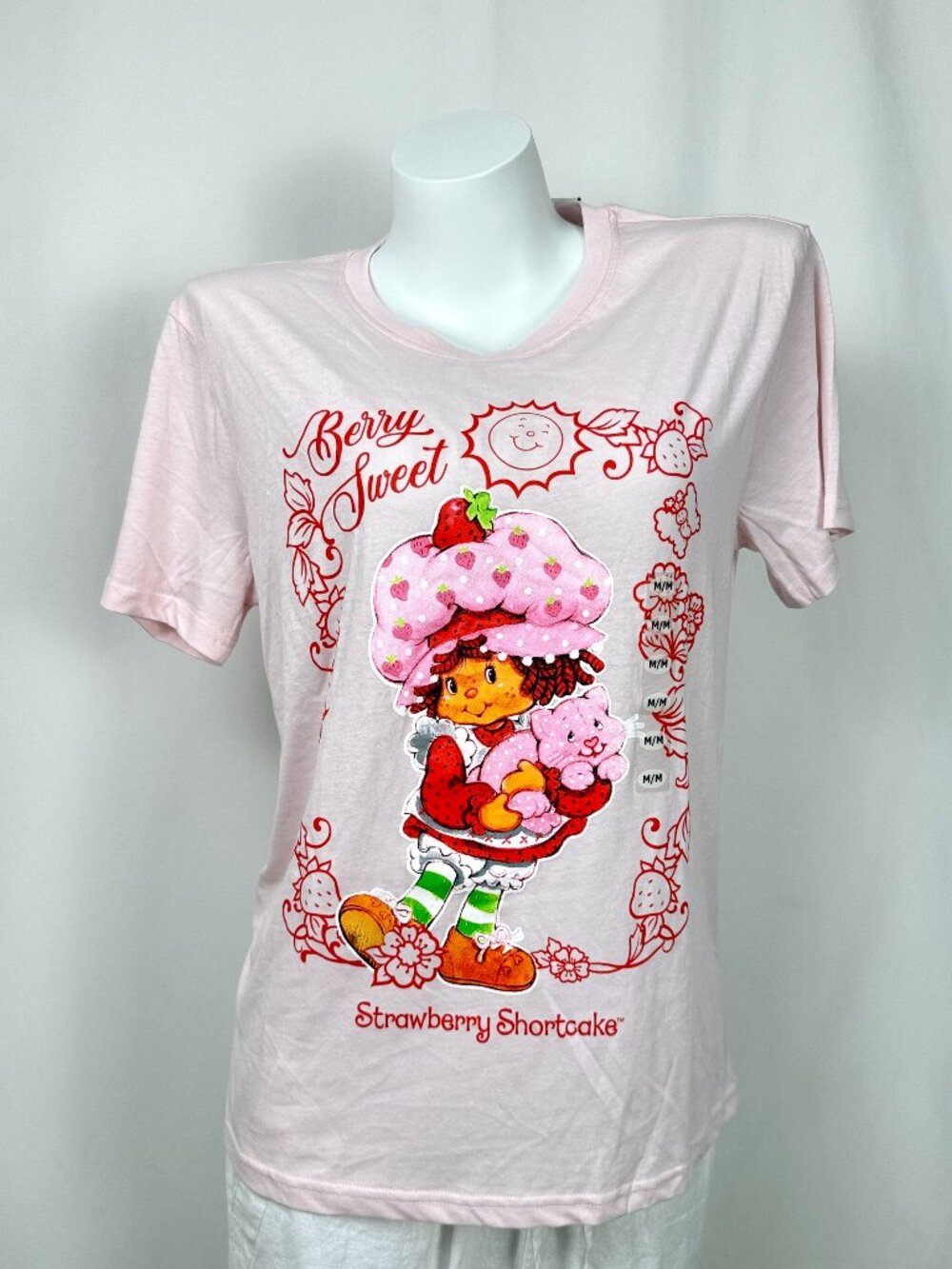Strawberry Shortcake Graphic Tee Shirt Womens M L Pink Berry Sweet Graphic Top